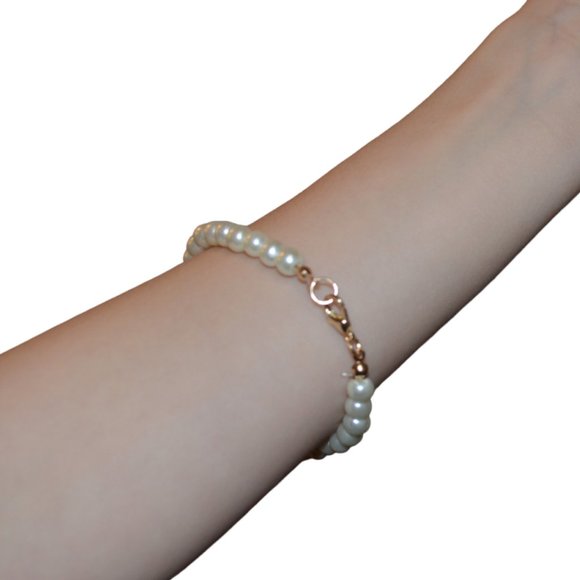 Handmade Bracelet White Faux Pearl beads Girls Elastic - Picture 2 of 3